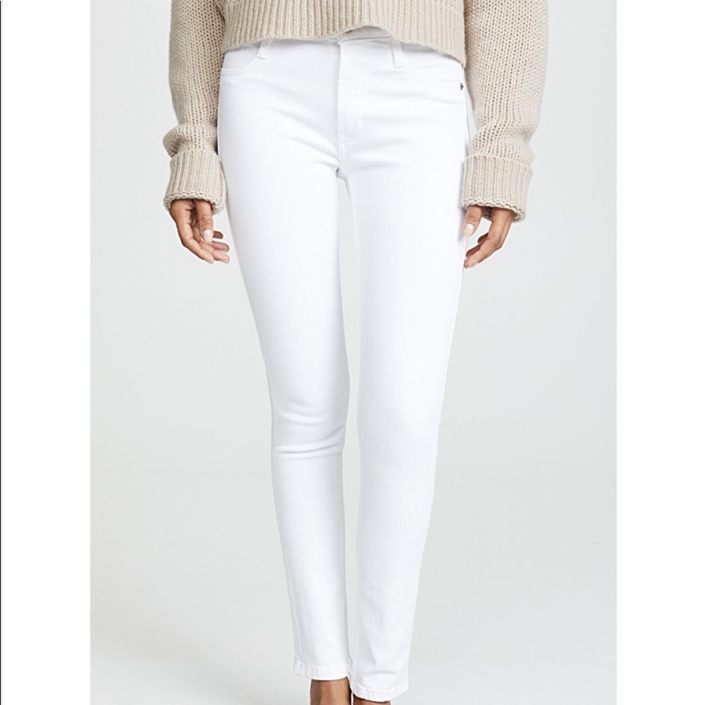 Brand New White “High Class James Jeans” Sz 24